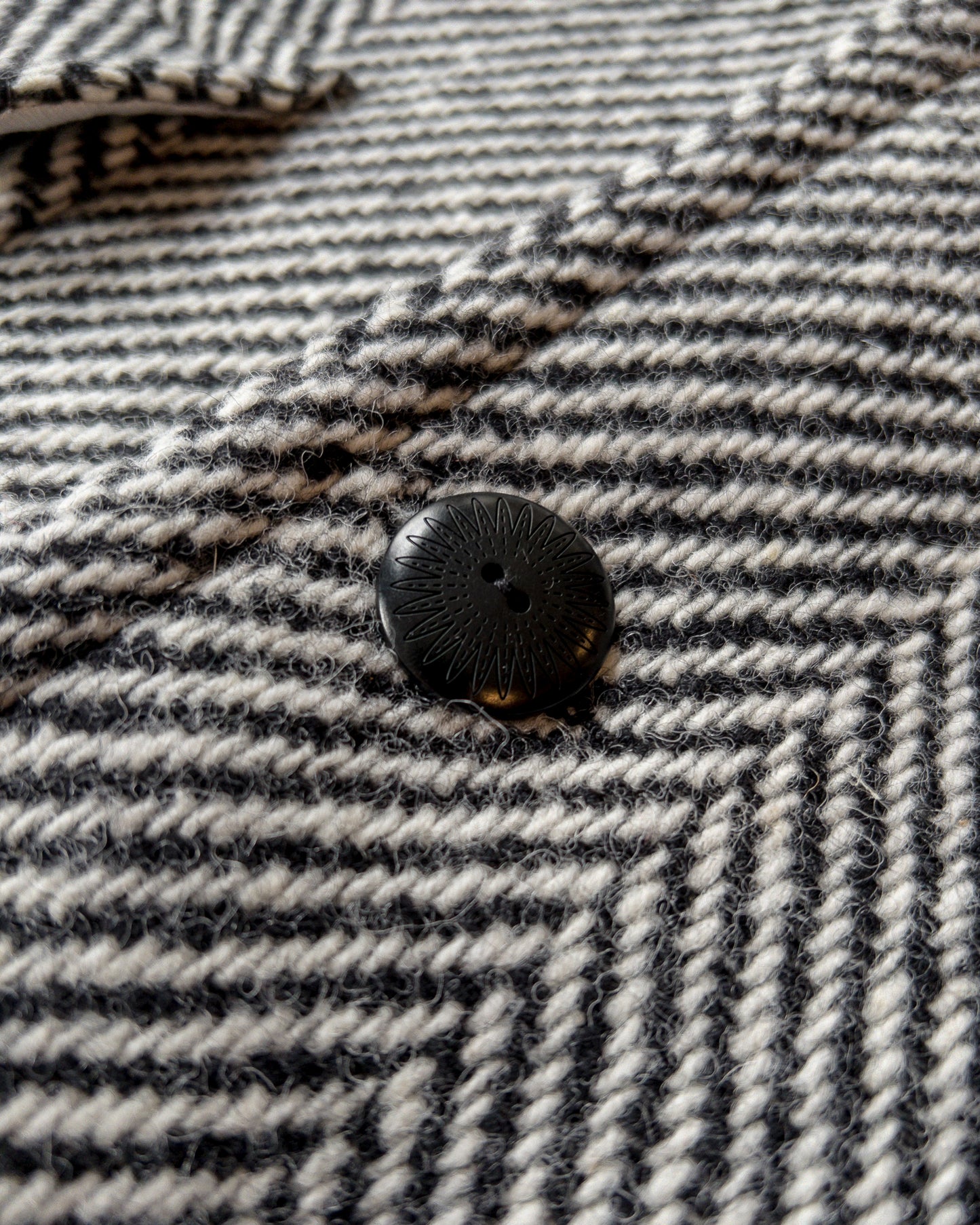 Raglan Wool Overcoat - Black/Cream Herringbone Tweed