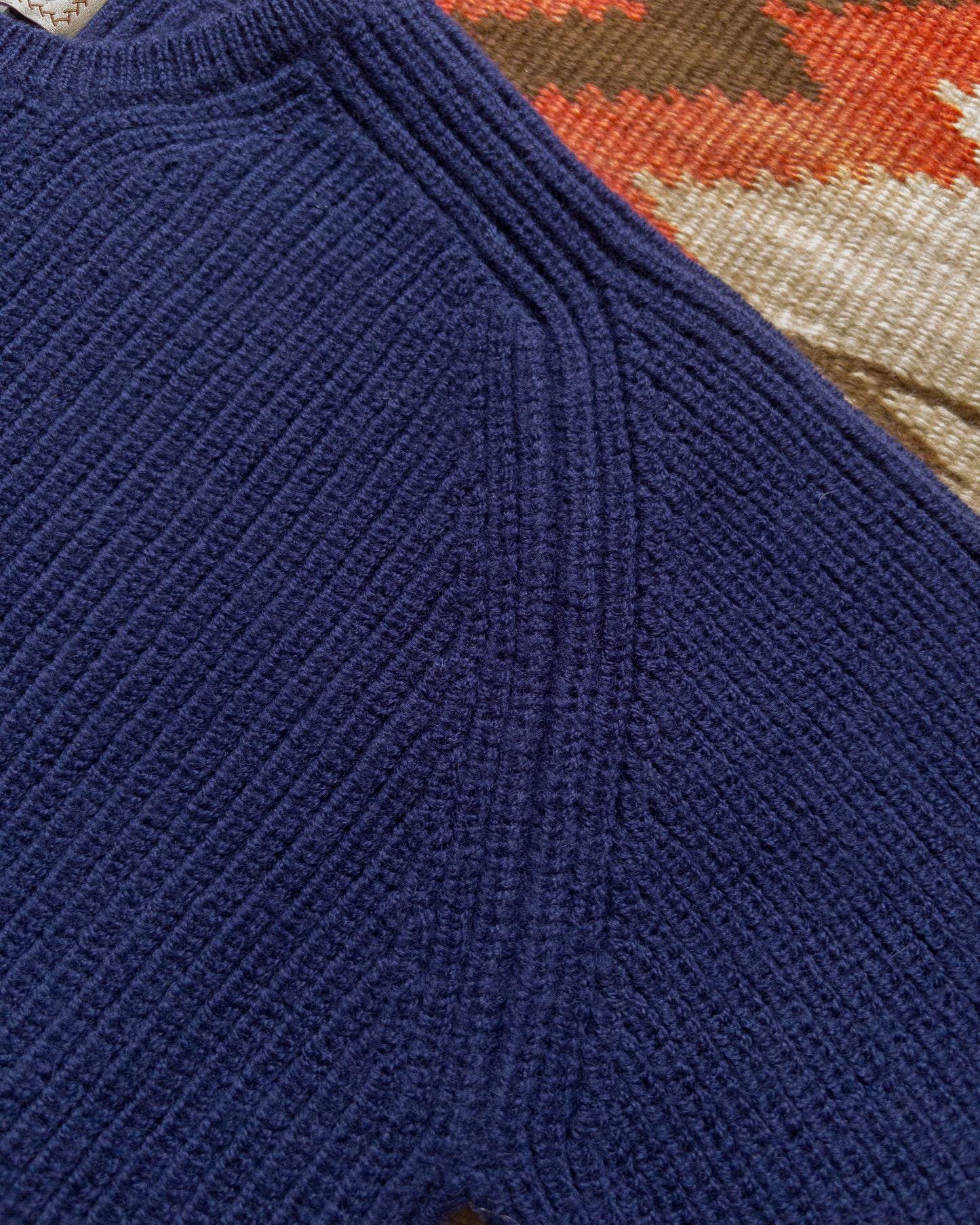 Highland Shakerknit Sweater - Navy