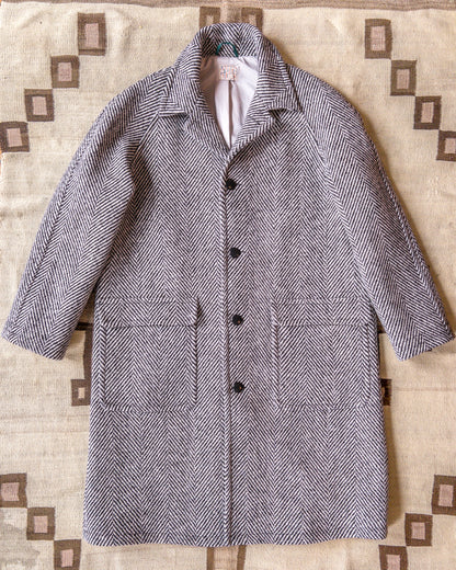 Raglan Wool Overcoat - Black/Cream Herringbone Tweed