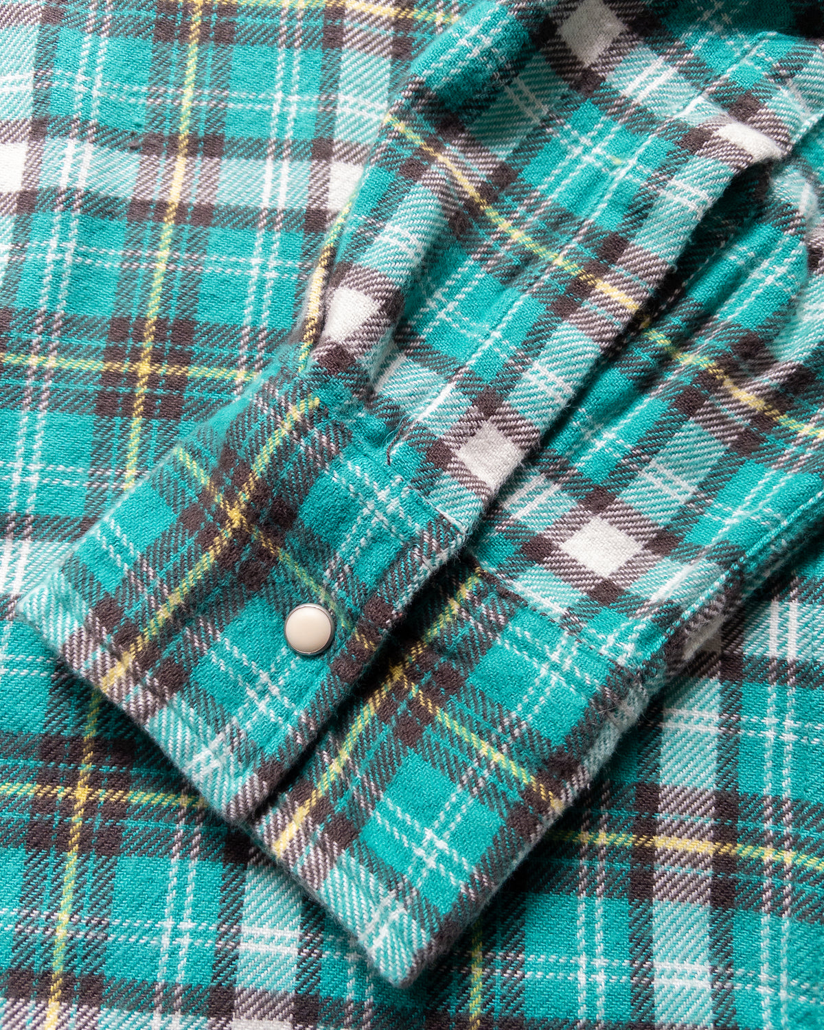 Washed Flannel Pearlsnap Shirt - Thousand Lakes Plaid