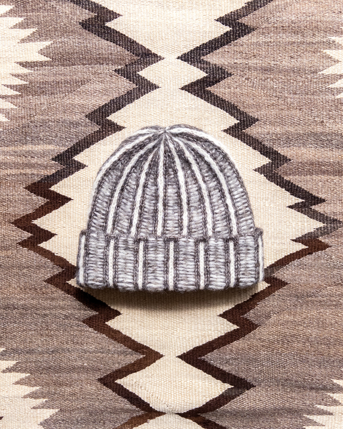 Alpaca Two-Tone Beanie - Charcoal/Cream