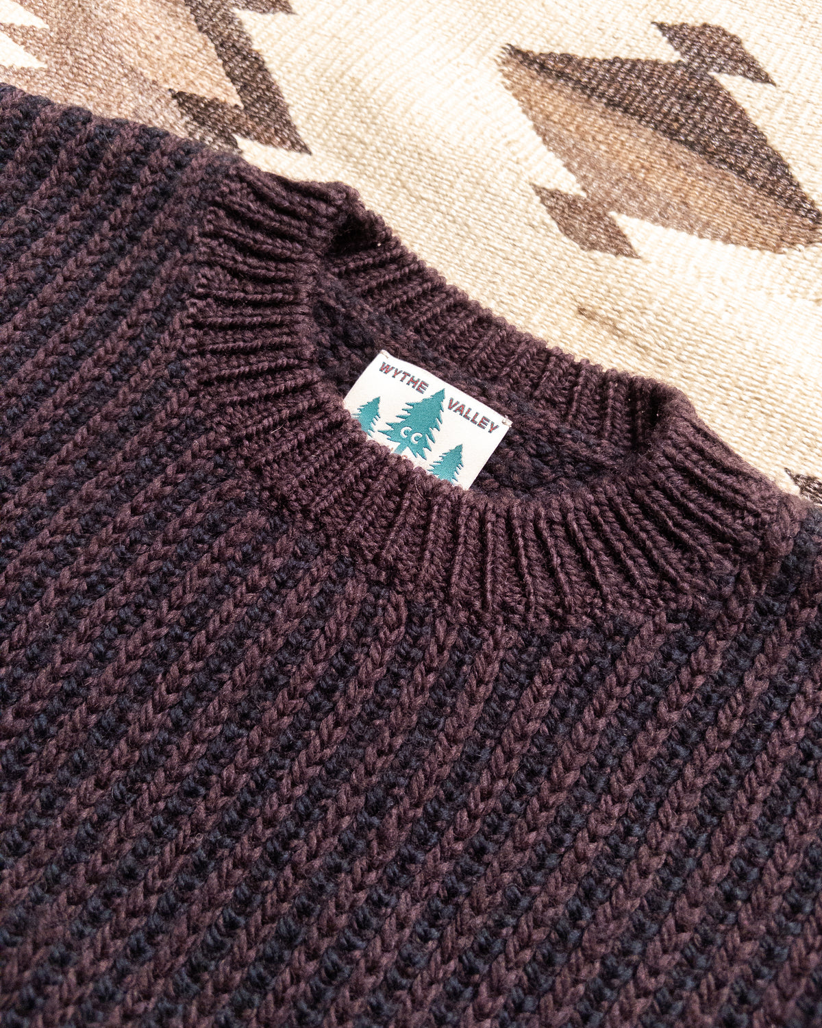 Two-Tone Crewneck Sweater - Brown/Black
