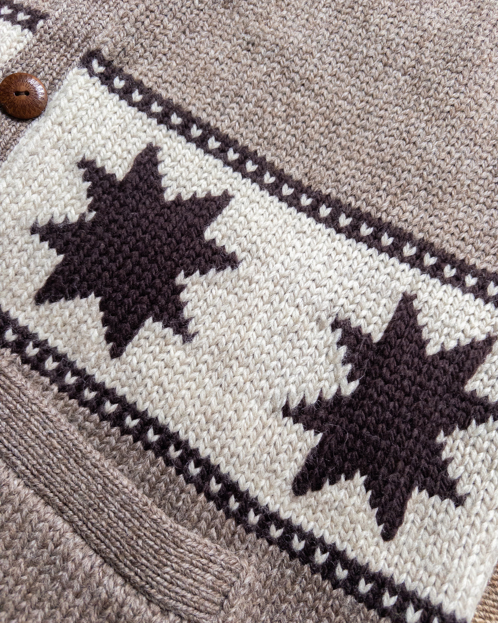 Highland Wool Valero Sweater Vest - Taupe/Cream