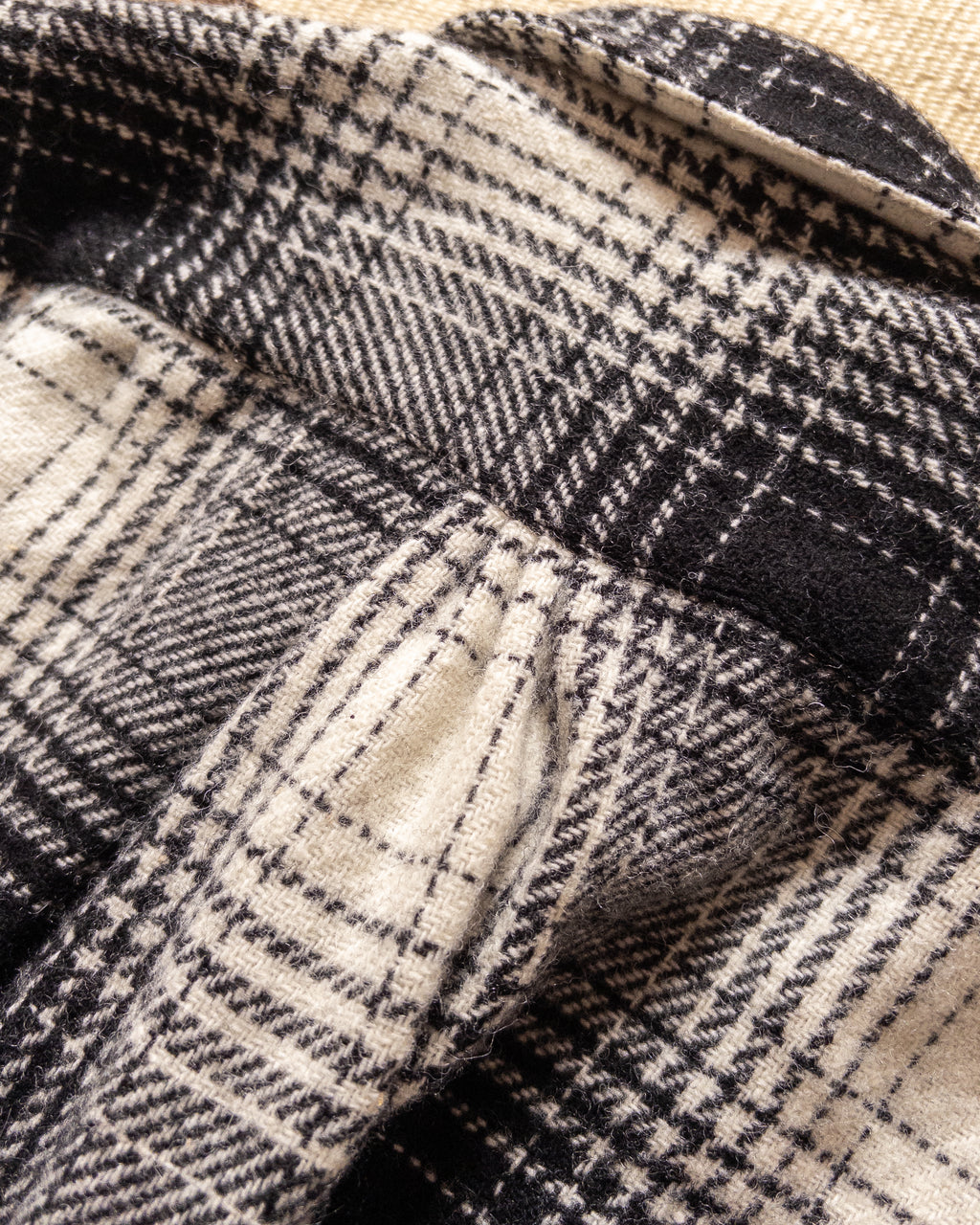 Donegal Shadow Plaid Tweed Overshirt - Black/Cream