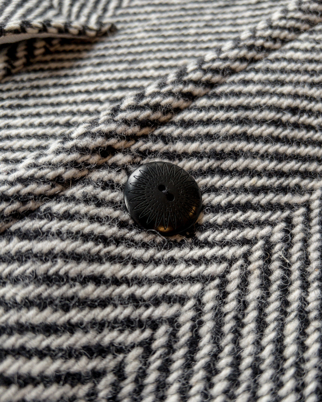 Raglan Wool Overcoat - Black/Cream Herringbone Tweed